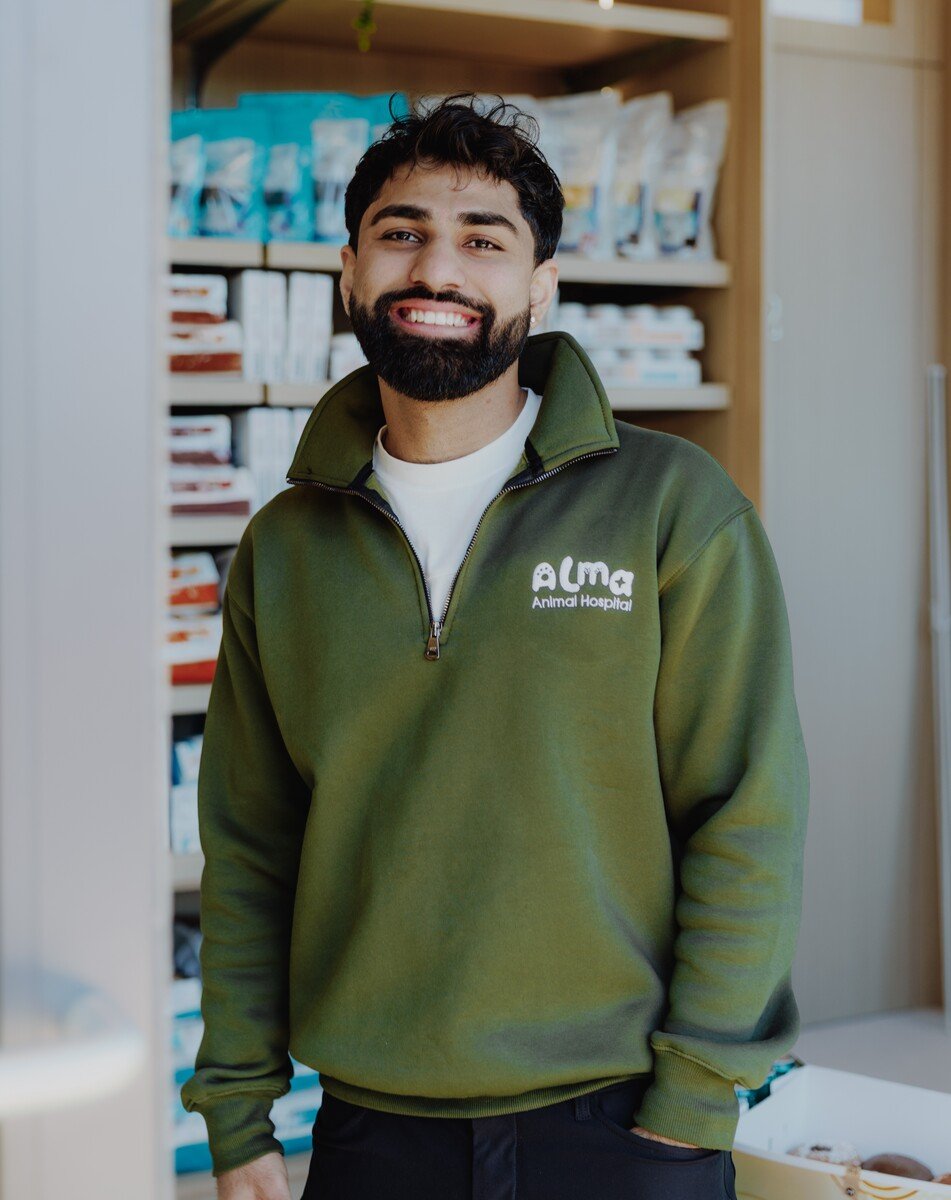 Dr. Vazul Munjal, Veterinarian at Alma Animal Hospital